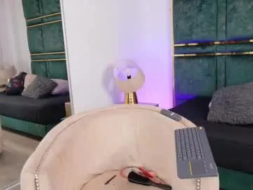 xxNATxxX – webcam model profile photo Image 3