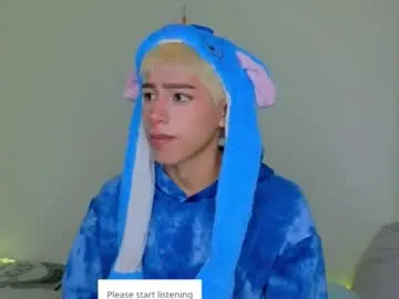 Emmy_Foxx – webcam model profile photo Image 12