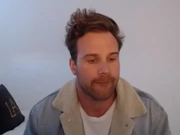 LaraOlsen – webcam model profile photo Image 16