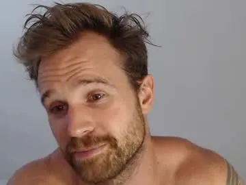 LaraOlsen – webcam model profile photo Image 4