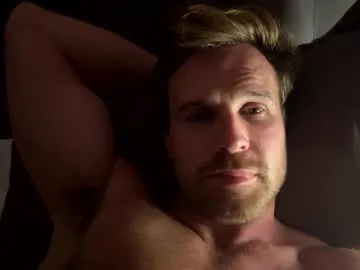 LaraOlsen – webcam model profile photo Image 5