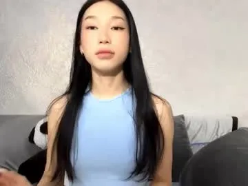 Kym_Roses – webcam model profile photo Image 2