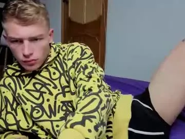 IrisWain – webcam model profile photo Image 12