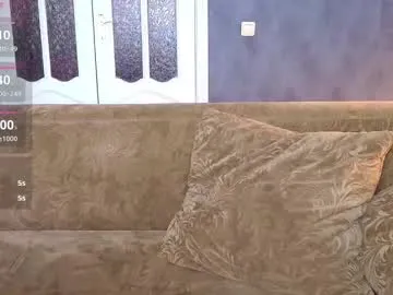 Chloe_Sins – webcam model profile photo Image 5