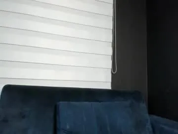 ZoeVillalobos – webcam model profile photo Image 3