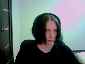 Issa_Lorens – webcam model profile photo Image 4