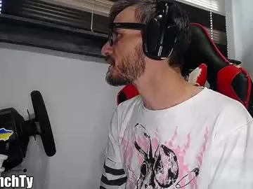 paroncho – webcam model profile photo Image 17