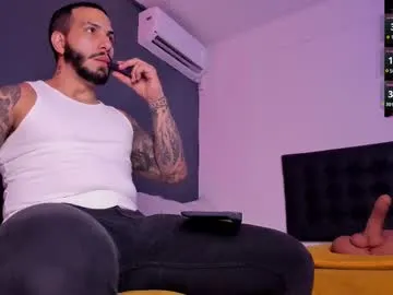 SkyLumen – webcam model profile photo Image 12