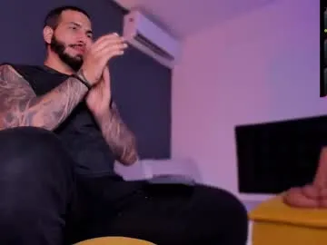 SkyLumen – webcam model profile photo Image 13