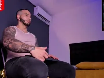 SkyLumen – webcam model profile photo Image 15