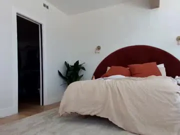 KataKovalenko – webcam model profile photo Image 8