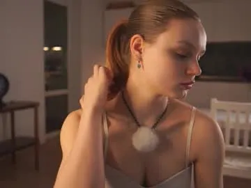 CassieGil – webcam model profile photo Image 11