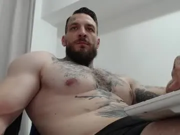 Maxinekinky – webcam model profile photo Image 9