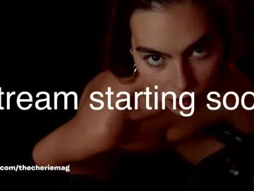 KarolRusso – webcam model profile photo Image 2