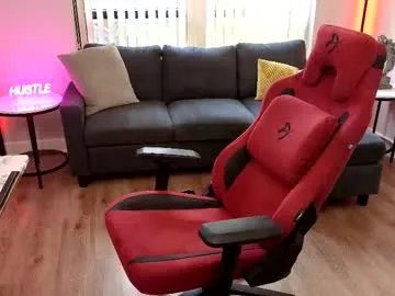 Donovan_Desmond – webcam model profile photo Image 11