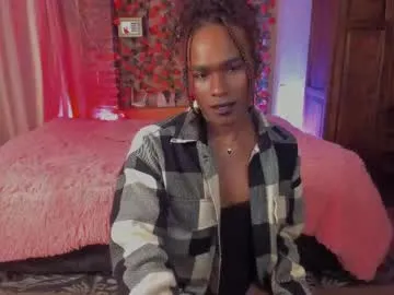 LisWalton – webcam model profile photo Image 11