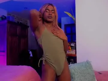 LisWalton – webcam model profile photo Image 6