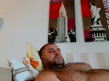 EliotStone – webcam model profile photo Image 3