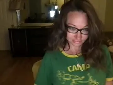 CassieGil – webcam model profile photo Image 2