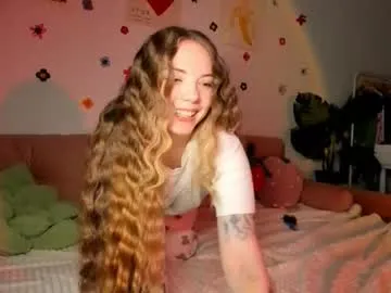 AmyBelmontt – webcam model profile photo Image 15