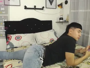 ClaraVanessa – webcam model profile photo Image 10