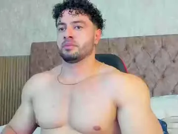 Donovan_Desmond – webcam model profile photo Image 14