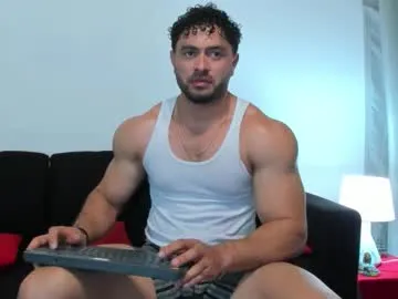 Donovan_Desmond – webcam model profile photo Image 8