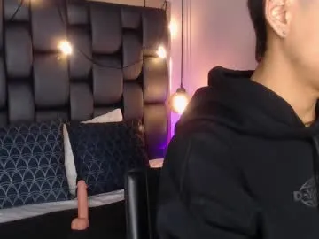 LunaKrismas – webcam model profile photo Image 4