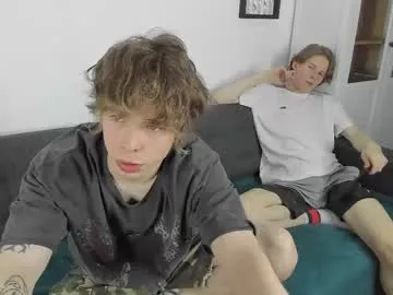 Alikams – webcam model profile photo Image 2