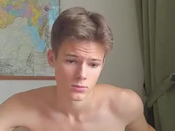 alphazack14 – webcam model profile photo Image 12