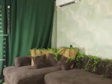 PaulinaCapriles – webcam model profile photo Image 2