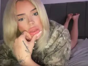 JadeMartinelli – webcam model profile photo Image 2