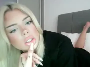 JadeMartinelli – webcam model profile photo Image 3