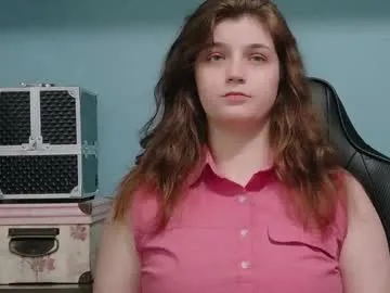 AmyBelmontt – webcam model profile photo Image 2