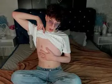 JenCampbell – webcam model profile photo Image 15