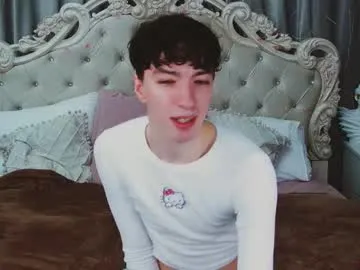 JenCampbell – webcam model profile photo Image 16