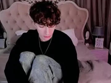 JenCampbell – webcam model profile photo Image 3