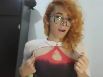 trixy_roses – webcam model profile photo