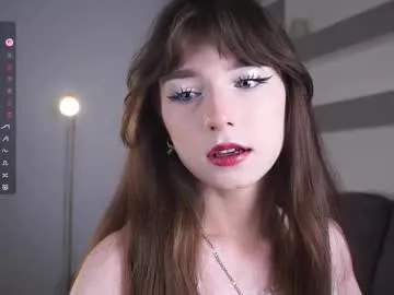 SkyLumen – webcam model profile photo Image 12