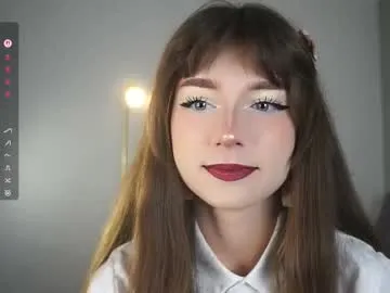 SkyLumen – webcam model profile photo Image 8