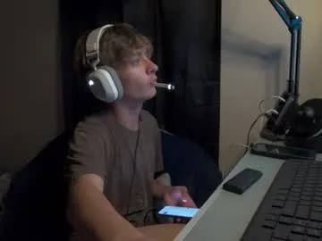 atesturky – webcam model profile photo Image 4