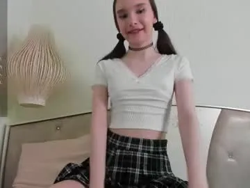 AlessiaRou – webcam model profile photo Image 7