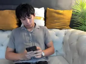 CassieGil – webcam model profile photo Image 8