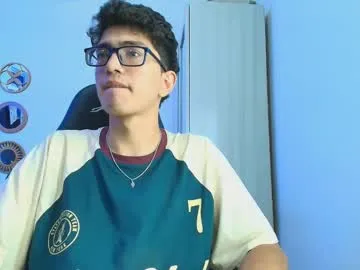 CarlaHall – webcam model profile photo Image 3