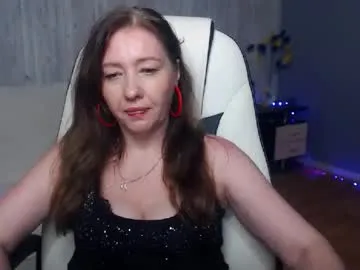 AlisonLein – webcam model profile photo Image 10