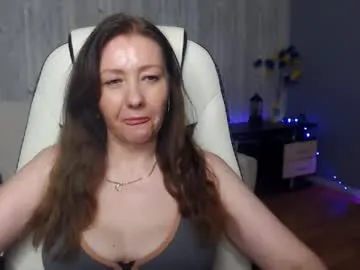 AlisonLein – webcam model profile photo Image 7