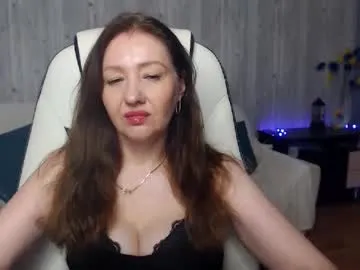 AlisonLein – webcam model profile photo Image 8