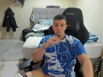 JuliaQuinn – webcam model profile photo Image 16