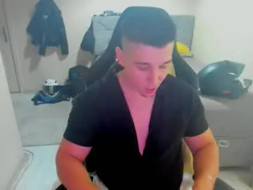 JuliaQuinn – webcam model profile photo Image 9