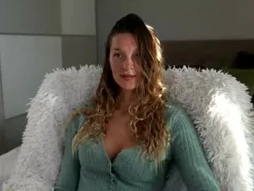 Loirinha99 – webcam model profile photo Image 5